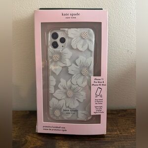kate spade new york - Hard Case for iPhone 11 Pro Max - Hollyhock Floral